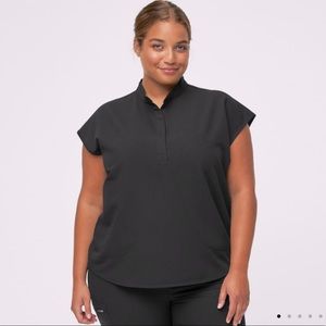 FIGS Rafaela scrub top. Black. Large.